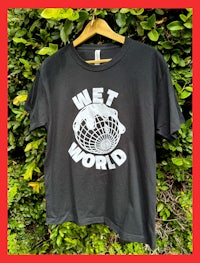 a black t - shirt with the word wet world on it